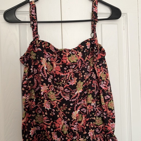 Cherokee floral Print Jumpsuit Sz M/L Black Multicolored - Picture 14 of 14